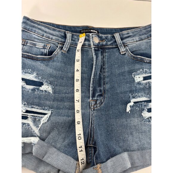 Bundle of 2 Denim Shorts L Distressed Rip Summer Ready Festival Boho Streetwear - Picture 11 of 16